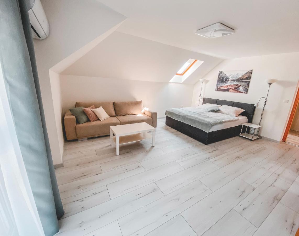 Villa Tara Buek Екстер'єр фото