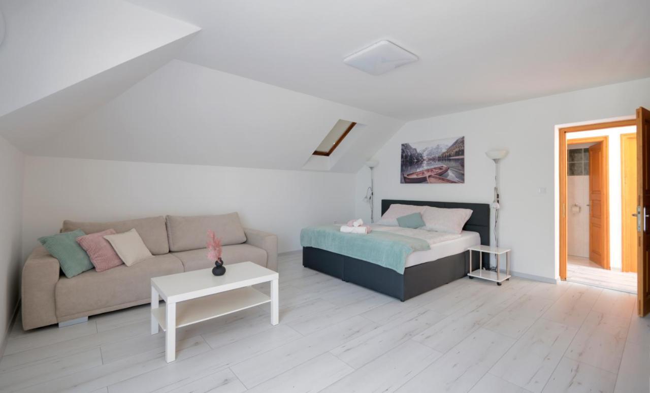Villa Tara Buek Екстер'єр фото